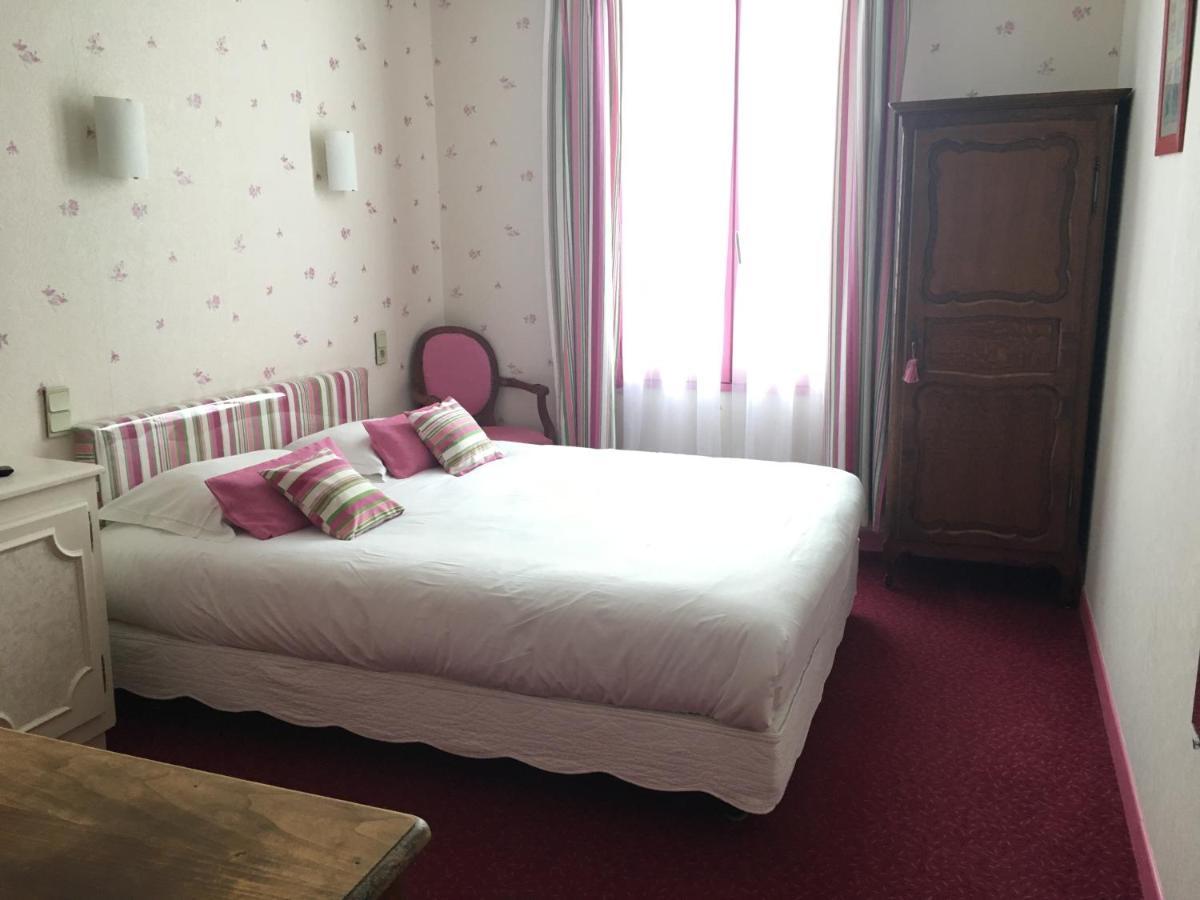 Hotel Restaurant Le Grillon Chambon-sur-Lac